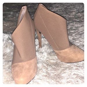 Jessica Simpson booties